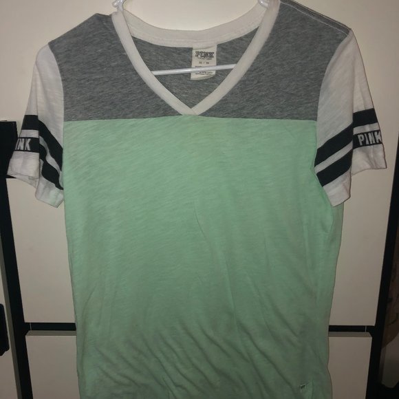 Basic PINK T-shirt - Picture 1 of 2